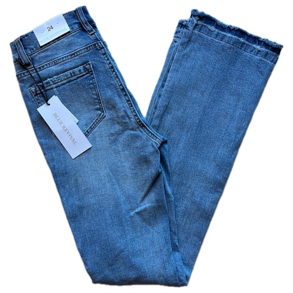 NWT Blue‎ Revival Demi High Rise Bootcut